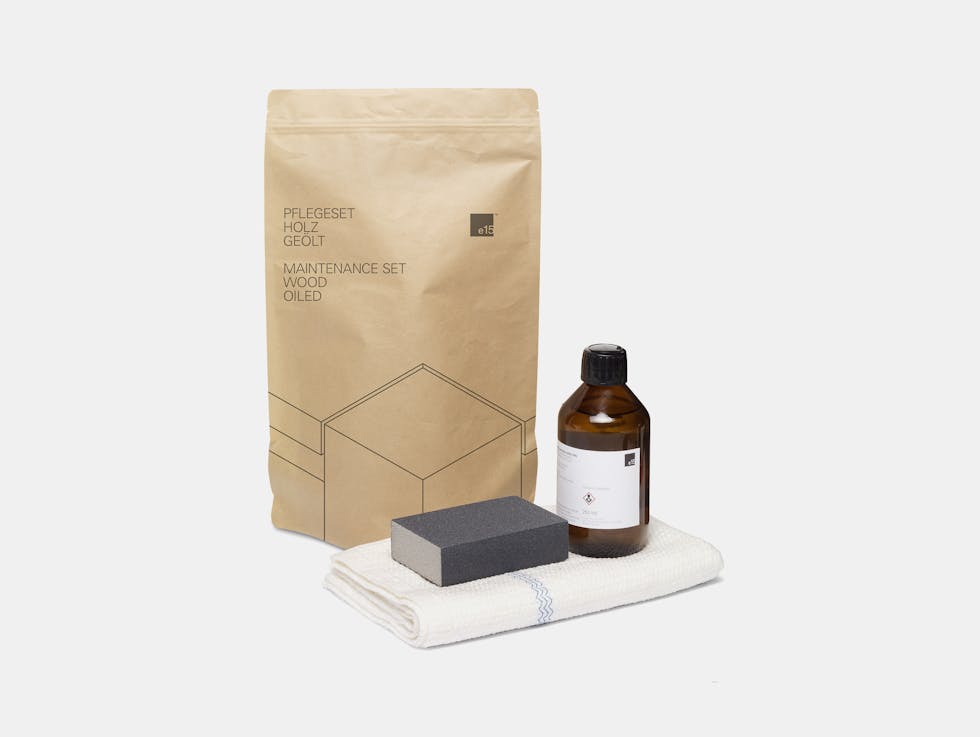 E15 oiled wood maintenance kit