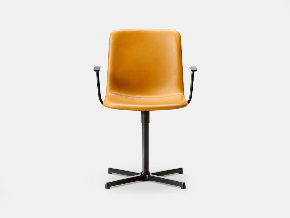 Pato Executive Swivel Armchair image