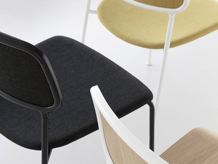 Lapalma hee welling kisat chair blanched oak lifestyle5